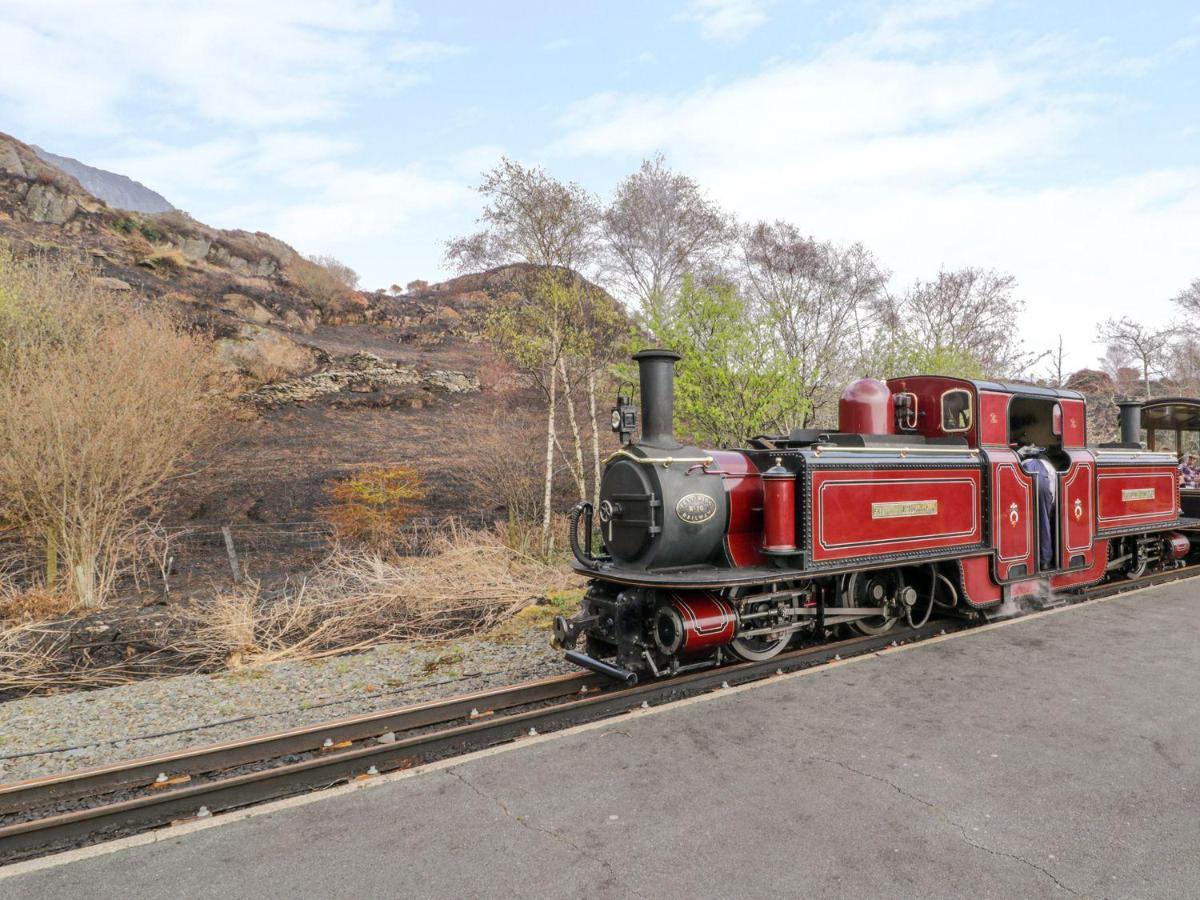 Bridgeway House Villa Blaenau Ffestiniog Bagian luar foto